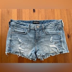 EXPRESS low rise shortie denim/jean shorts